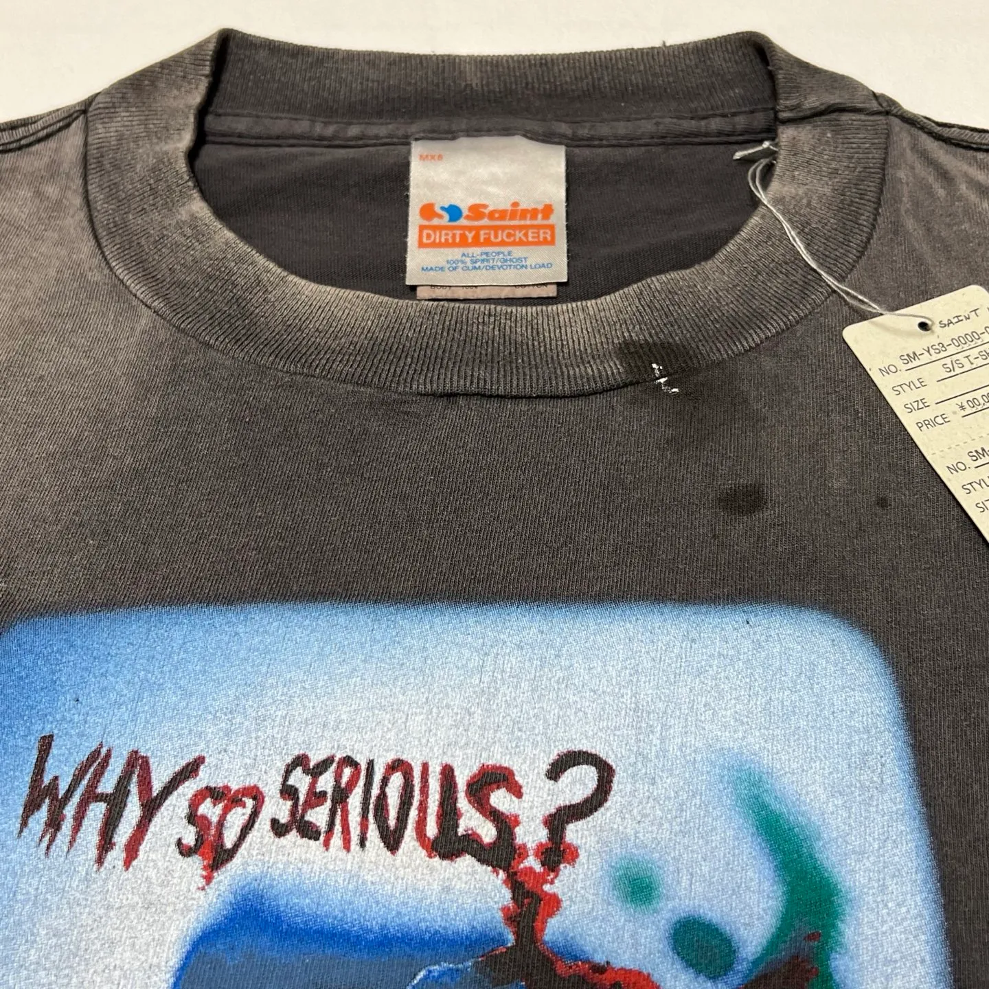 ⚠️This season's most important Batman-Joker IP collaboration SAINT Mxxxxxx x The Dark Knight BTM SS TEE/LIP/BLACK Dark Knight Batman collaboration Joker's Kiss/Joker Dagger retro distressed short-sleeves Washed black S-XL Assute ready-to-wear dyeing Ma Liu faded Re-washed to make old Genuine proofing Custom-made correct main mark Washed mark Differences see pictures and goods Top-notch printing technology God restores every detail of the original product